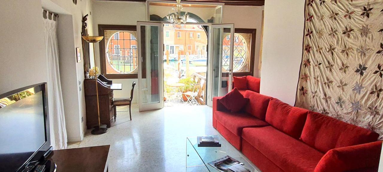 Elisabeth Waterfront Apartment Венеция Экстерьер фото