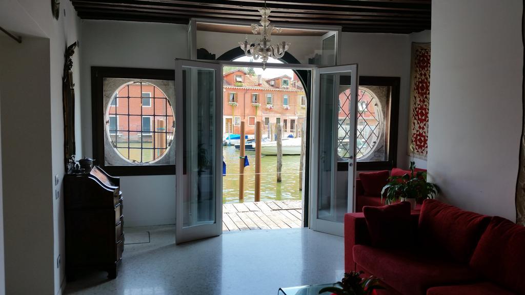 Elisabeth Waterfront Apartment Венеция Экстерьер фото